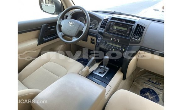 Buy Import Toyota Land Cruiser Other Car in Import - Dubai in Attapeu Province Buy Import Toyota Land Cruiser Other Car in Import - Dubai in Attapeu Province
