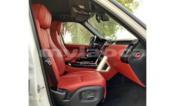 Buy Import Land Rover Range Rover White Car in Import - Dubai in Attapeu Province Buy Import Land Rover Range Rover White Car in Import - Dubai in Attapeu Province