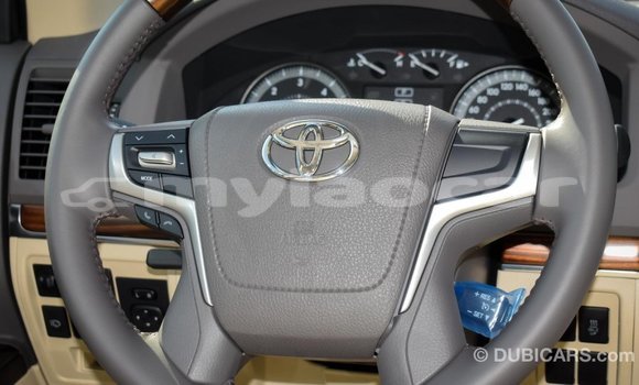 ຊື້ ການ ນຳ ເຂົ້າ Toyota Land Cruiser White ລົດ ໃນ Import - Dubai ໃນ Attapeu Province ຊື້ ການ ນຳ ເຂົ້າ Toyota Land Cruiser White ລົດ ໃນ Import - Dubai ໃນ Attapeu Province