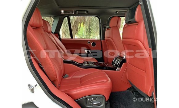 Buy Import Land Rover Range Rover White Car in Import - Dubai in Attapeu Province Buy Import Land Rover Range Rover White Car in Import - Dubai in Attapeu Province