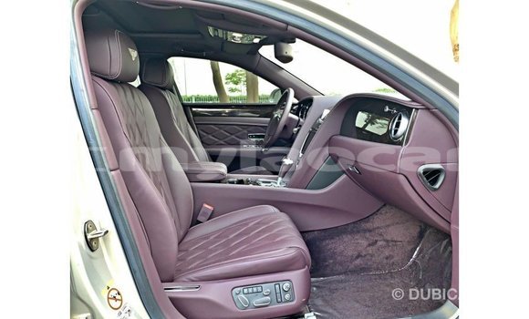 Buy Import Bentley Flying Spur Other Car in Import - Dubai in Attapeu Province Buy Import Bentley Flying Spur Other Car in Import - Dubai in Attapeu Province