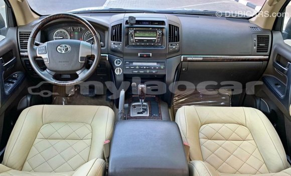 Buy Import Toyota Land Cruiser Blue Car in Import - Dubai in Attapeu Province Buy Import Toyota Land Cruiser Blue Car in Import - Dubai in Attapeu Province