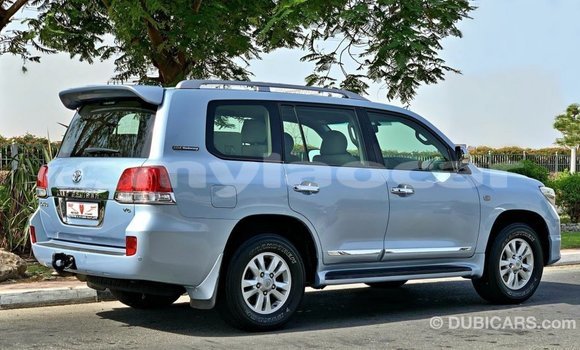 Buy Import Toyota Land Cruiser Blue Car in Import - Dubai in Attapeu Province Buy Import Toyota Land Cruiser Blue Car in Import - Dubai in Attapeu Province