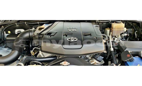 Buy Import Toyota Land Cruiser Blue Car in Import - Dubai in Attapeu Province Buy Import Toyota Land Cruiser Blue Car in Import - Dubai in Attapeu Province