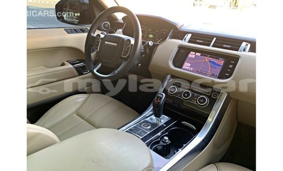 Buy Import Land Rover Range Rover Brown Car in Import - Dubai in Attapeu Province Buy Import Land Rover Range Rover Brown Car in Import - Dubai in Attapeu Province
