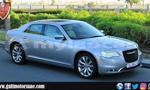 Buy Import Chrysler 300 Other Car in Import - Dubai in Attapeu Province