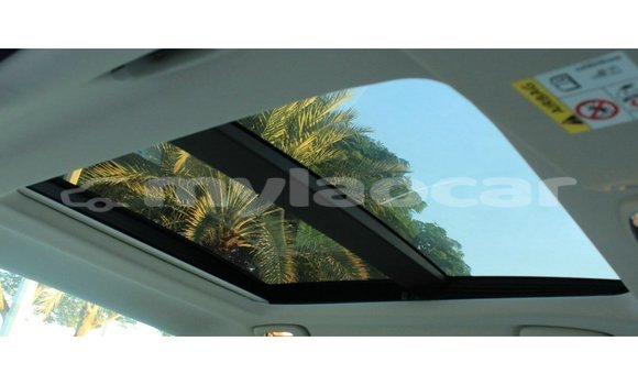 Buy Import Chrysler 300 Other Car in Import - Dubai in Attapeu Province Buy Import Chrysler 300 Other Car in Import - Dubai in Attapeu Province