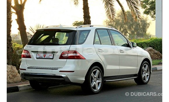 Buy Import Mercedes-Benz 190 (W201) White Car in Import - Dubai in Attapeu Province Buy Import Mercedes-Benz 190 (W201) White Car in Import - Dubai in Attapeu Province