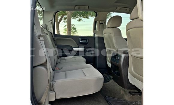 Buy Import Chevrolet Silverado White Car in Import - Dubai in Attapeu Province Buy Import Chevrolet Silverado White Car in Import - Dubai in Attapeu Province