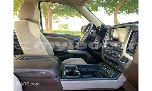 Buy Import Chevrolet Silverado White Car in Import - Dubai in Attapeu Province Buy Import Chevrolet Silverado White Car in Import - Dubai in Attapeu Province