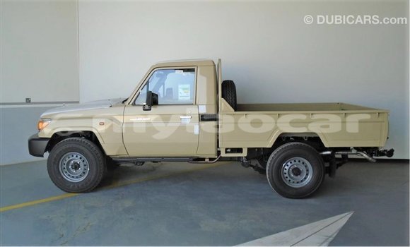 Buy Import Toyota Land Cruiser Beige Car in Import - Dubai in Attapeu Province Buy Import Toyota Land Cruiser Beige Car in Import - Dubai in Attapeu Province