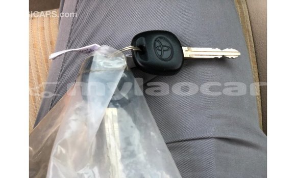 Buy Import Toyota Yaris White Car in Import - Dubai in Attapeu Province Buy Import Toyota Yaris White Car in Import - Dubai in Attapeu Province