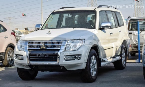 Buy Import Mitsubishi Pajero White Car in Import - Dubai in Attapeu Province Buy Import Mitsubishi Pajero White Car in Import - Dubai in Attapeu Province