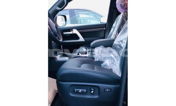 Buy Import Toyota Land Cruiser Black Car in Import - Dubai in Attapeu Province Buy Import Toyota Land Cruiser Black Car in Import - Dubai in Attapeu Province