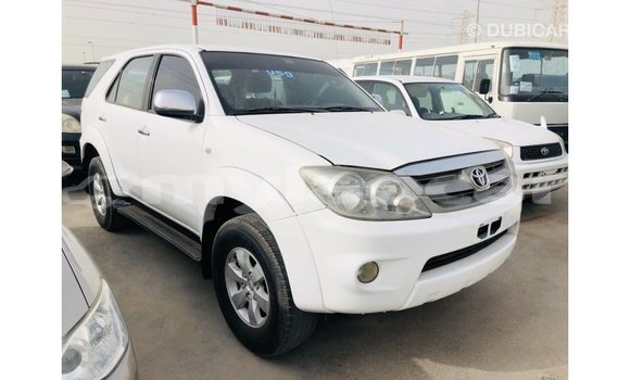 Buy Import Toyota Fortuner White Car in Import - Dubai in Attapeu Province Buy Import Toyota Fortuner White Car in Import - Dubai in Attapeu Province