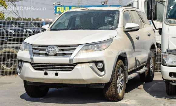 Buy Import Toyota Fortuner White Car in Import - Dubai in Attapeu Province Buy Import Toyota Fortuner White Car in Import - Dubai in Attapeu Province