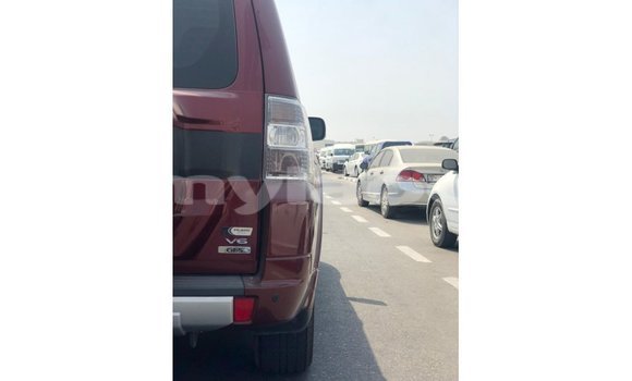 Buy Import Mitsubishi Pajero Red Car in Import - Dubai in Attapeu Province Buy Import Mitsubishi Pajero Red Car in Import - Dubai in Attapeu Province