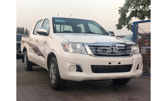 Buy Import Toyota Hilux White Car in Import - Dubai in Attapeu Province Buy Import Toyota Hilux White Car in Import - Dubai in Attapeu Province