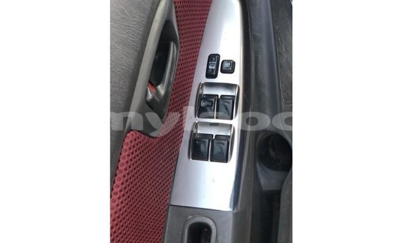 Buy Import Toyota Hilux White Car in Import - Dubai in Attapeu Province Buy Import Toyota Hilux White Car in Import - Dubai in Attapeu Province