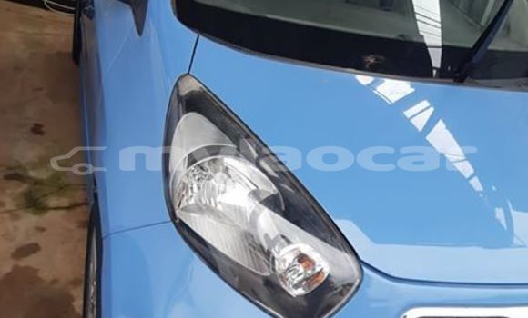 Buy Used Kia Picanto Blue Car in Vientiane in Vientiane Province