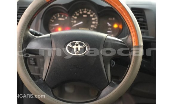 Buy Import Toyota Hilux Black Car in Import - Dubai in Attapeu Province Buy Import Toyota Hilux Black Car in Import - Dubai in Attapeu Province