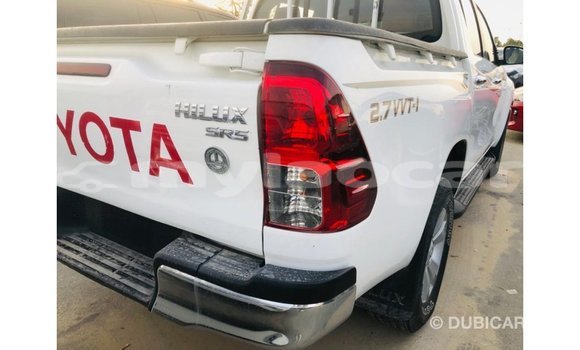 Buy Import Toyota Hilux White Car in Import - Dubai in Attapeu Province Buy Import Toyota Hilux White Car in Import - Dubai in Attapeu Province