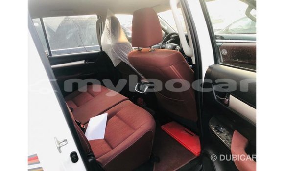 Buy Import Toyota Hilux White Car in Import - Dubai in Attapeu Province Buy Import Toyota Hilux White Car in Import - Dubai in Attapeu Province