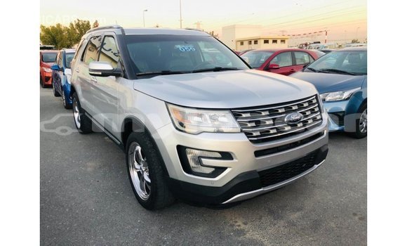 Buy Import Ford Explorer Other Car in Import - Dubai in Attapeu Province Buy Import Ford Explorer Other Car in Import - Dubai in Attapeu Province