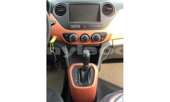 Buy Import Hyundai i10 Other Car in Import - Dubai in Attapeu Province Buy Import Hyundai i10 Other Car in Import - Dubai in Attapeu Province