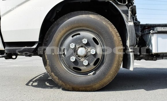 Buy Import Hino 300 Series White Truck in Import - Dubai in Attapeu Province