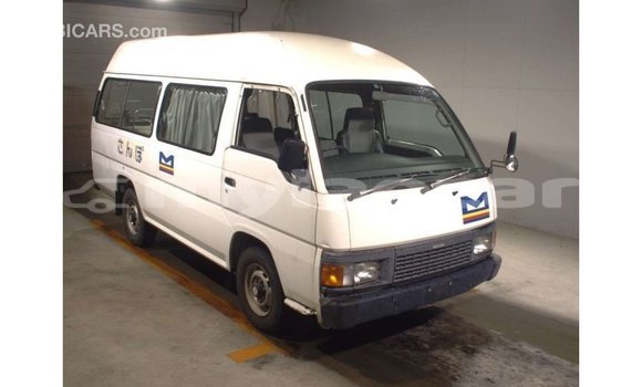 Buy Import Nissan Caravan White Car in Import - Dubai in Attapeu Province Buy Import Nissan Caravan White Car in Import - Dubai in Attapeu Province