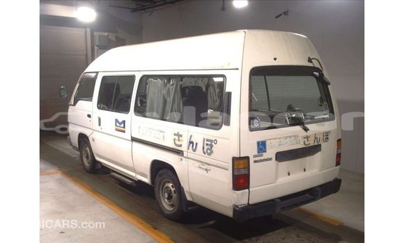 Buy Import Nissan Caravan White Car in Import - Dubai in Attapeu Province Buy Import Nissan Caravan White Car in Import - Dubai in Attapeu Province