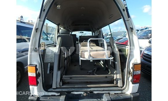 Buy Import Nissan Caravan White Car in Import - Dubai in Attapeu Province Buy Import Nissan Caravan White Car in Import - Dubai in Attapeu Province