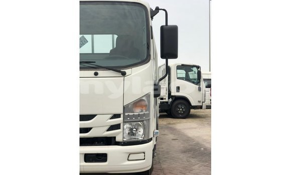 Buy Import Isuzu FTR 850 White Truck in Import - Dubai in Attapeu Province Buy Import Isuzu FTR 850 White Truck in Import - Dubai in Attapeu Province