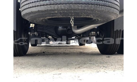 Buy Import Isuzu FTR 850 White Truck in Import - Dubai in Attapeu Province Buy Import Isuzu FTR 850 White Truck in Import - Dubai in Attapeu Province