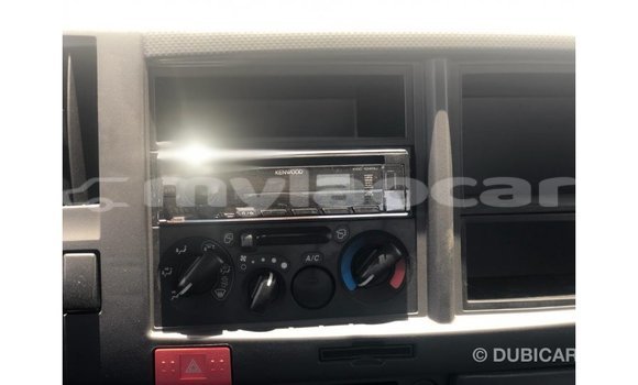 Buy Import Isuzu FTR 850 White Truck in Import - Dubai in Attapeu Province Buy Import Isuzu FTR 850 White Truck in Import - Dubai in Attapeu Province