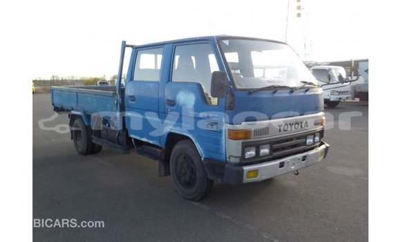 Buy Import Toyota Dyna Blue Car in Import - Dubai in Attapeu Province Buy Import Toyota Dyna Blue Car in Import - Dubai in Attapeu Province