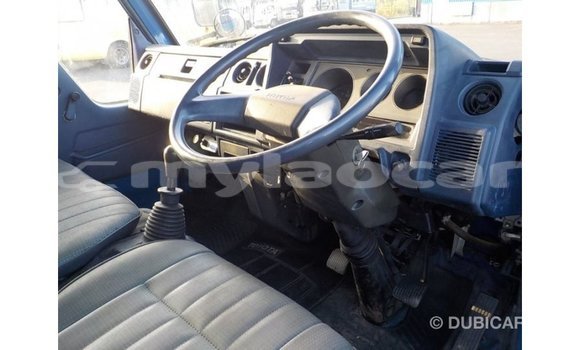 Buy Import Toyota Dyna Blue Car in Import - Dubai in Attapeu Province Buy Import Toyota Dyna Blue Car in Import - Dubai in Attapeu Province