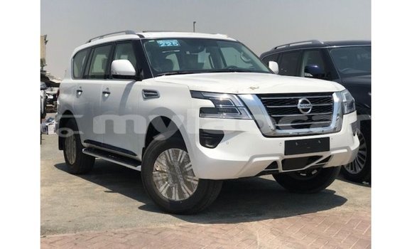Buy Import Nissan Patrol White Car in Import - Dubai in Attapeu Province Buy Import Nissan Patrol White Car in Import - Dubai in Attapeu Province