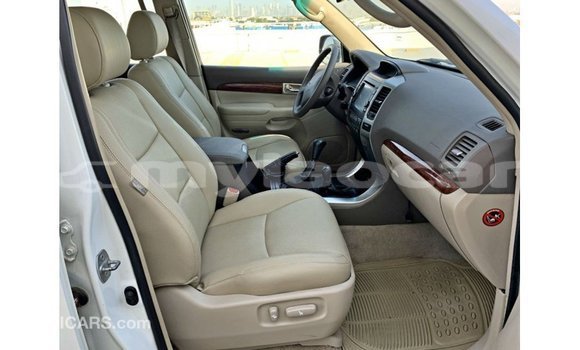 Buy Import Toyota Prado White Car in Import - Dubai in Attapeu Province Buy Import Toyota Prado White Car in Import - Dubai in Attapeu Province