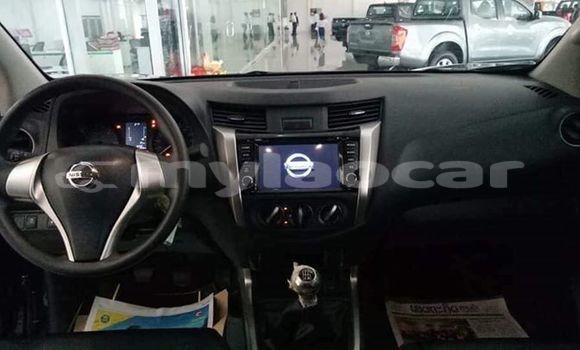 Buy Used Nissan Navara Silver Car in Vientiane in Vientiane Province Buy Used Nissan Navara Silver Car in Vientiane in Vientiane Province