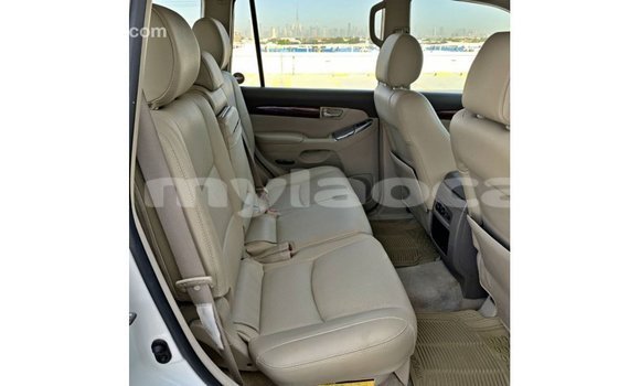 Buy Import Toyota Prado White Car in Import - Dubai in Attapeu Province Buy Import Toyota Prado White Car in Import - Dubai in Attapeu Province