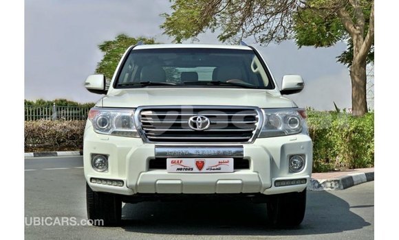 Buy Import Toyota Land Cruiser White Car in Import - Dubai in Attapeu Province Buy Import Toyota Land Cruiser White Car in Import - Dubai in Attapeu Province