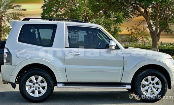 Buy Import Mitsubishi Pajero White Car in Import - Dubai in Attapeu Province Buy Import Mitsubishi Pajero White Car in Import - Dubai in Attapeu Province