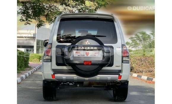 Buy Import Mitsubishi Pajero White Car in Import - Dubai in Attapeu Province Buy Import Mitsubishi Pajero White Car in Import - Dubai in Attapeu Province