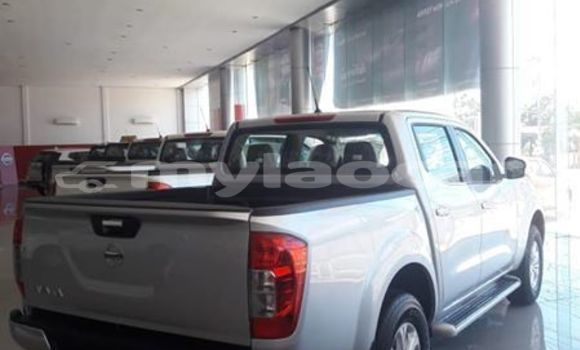 Buy Used Nissan Navara Silver Car in Vientiane in Vientiane Province Buy Used Nissan Navara Silver Car in Vientiane in Vientiane Province
