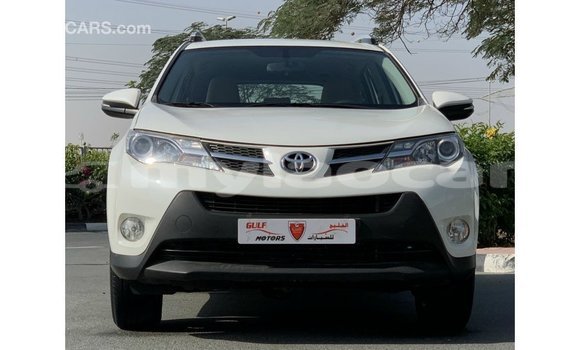 Buy Import Toyota 4Runner White Car in Import - Dubai in Attapeu Province Buy Import Toyota 4Runner White Car in Import - Dubai in Attapeu Province