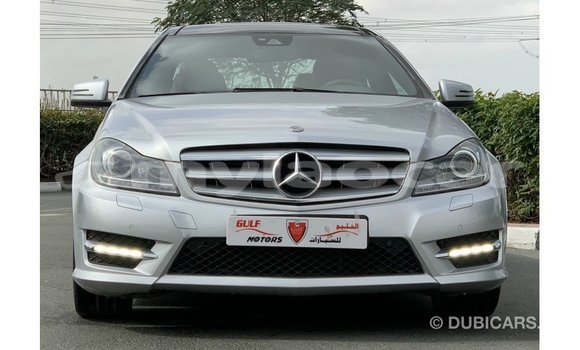 Buy Import Mercedes-Benz 190 (W201) Other Car in Import - Dubai in Attapeu Province Buy Import Mercedes-Benz 190 (W201) Other Car in Import - Dubai in Attapeu Province