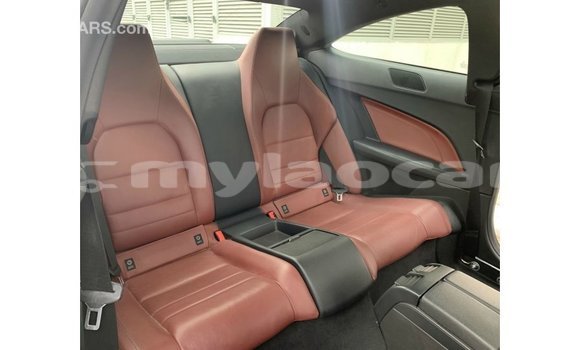 Buy Import Mercedes-Benz 190 (W201) Other Car in Import - Dubai in Attapeu Province Buy Import Mercedes-Benz 190 (W201) Other Car in Import - Dubai in Attapeu Province