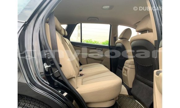 Buy Import Hyundai Santa Fe Black Car in Import - Dubai in Attapeu Province Buy Import Hyundai Santa Fe Black Car in Import - Dubai in Attapeu Province